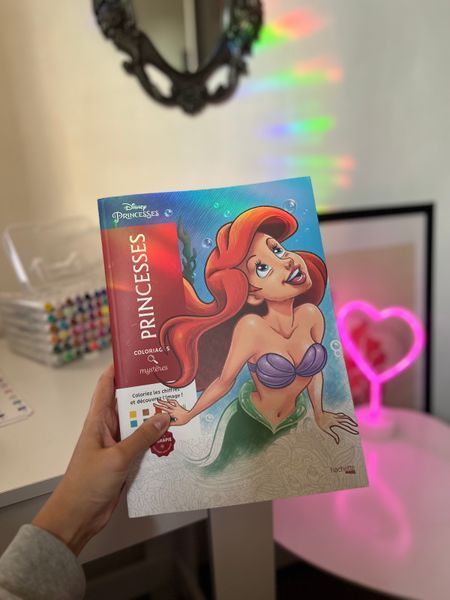 Розмальовка за номерами Coloriages mysteres Princesses 01 фото